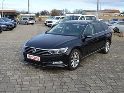 Deep black perleffekt Gebraucht 2016 VW Passat Highline Kombi | 11.490 € (Guter Preis)