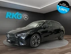 Schwarz Gebraucht 2025 Mercedes CLA180 Shooting Brake Progressive Kombi | 39.460 €