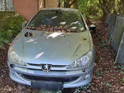 Silber Gebraucht 2003 Peugeot 206 CC Cabrio | 500 € (Superpreis)