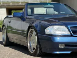 Blau Gebraucht 1989 Mercedes SL300 Cabrio | 18.499 €