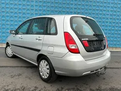 Suzuki Liana