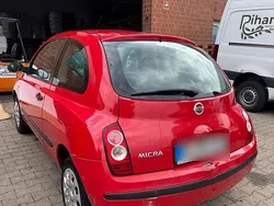 Rot Gebraucht 2009 Nissan Micra Kleinwagen | 1.900 €
