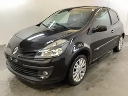 Schwarz Gebraucht 2008 Renault Clio II Exception Limousine | 2.490 € (Fairer Preis)