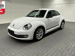 Weiß (purweiss) Gebraucht 2015 VW Beetle CLUB Kleinwagen | 11.980 € (Fairer Preis)