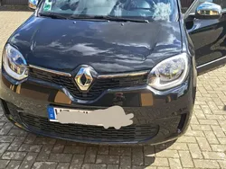 Schwarz Gebraucht 2024 Renault Twingo Equilibre Kleinwagen | 15.800 € (Etwas zu teuer)