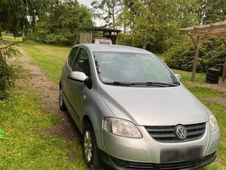Silber Gebraucht 2009 VW Fox Kleinwagen | 1.900 € (Fairer Preis)