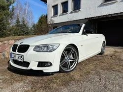 Weiß Gebraucht 2011 BMW 335 Cabriolet M Sport Cabrio | 22.500 € (Fairer Preis)