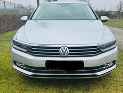 Silber Gebraucht 2015 VW Passat Highline Kombi | 10.290 € (Superpreis)