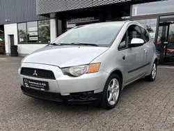 Silber Gebraucht 2011 Mitsubishi Colt Inform Kleinwagen | 2.990 € (Fairer Preis)