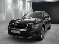 Schwarzmagic perleffekt Gebraucht 2024 Skoda Kamiq Selection SUV | 28.670 € (Teuer)