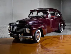 Rot Gebraucht 1953 Volvo PV444 Limousine | 16.980 €