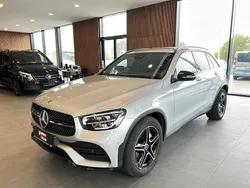 Silber Gebraucht 2021 Mercedes GLC220 AMG SUV | 35.990 € (Fairer Preis)