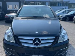 Schwarz Gebraucht 2007 Mercedes B200 Van / Kleinbus | 6.990 € (Fairer Preis)