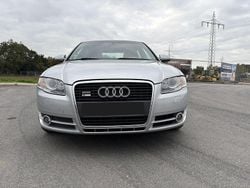 Silber Gebraucht 2005 Audi A4 S-Line Limousine | 9.000 €