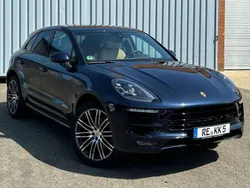 Blau Gebraucht 2018 Porsche Macan SUV | 44.000 € (Guter Preis)