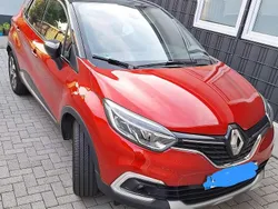 Rot Gebraucht 2017 Renault Captur Intens SUV | 12.390 € (Fairer Preis)