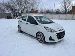 Weiß Gebraucht 2017 Hyundai i10 Kleinwagen | 3.999 € (Guter Preis)