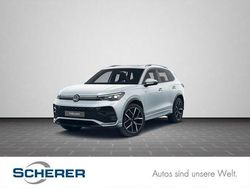 Oyster silver metallic (metallic) Gebraucht 2025 VW Tiguan R-line SUV | 42.900 € (Etwas zu teuer)