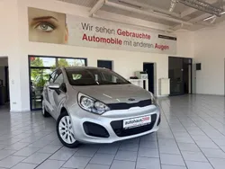Silber Gebraucht 2012 Kia Rio Edition 7 Limousine | 4.450 € (Fairer Preis)