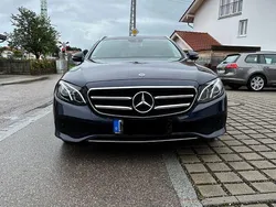 Blau Gebraucht 2019 Mercedes E220 Limousine | 24.950 € (Superpreis)