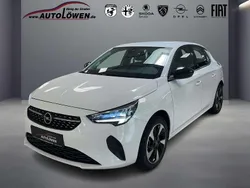 Jade weiss/arktis weiss Gebraucht 2022 Opel Corsa-e Elegance Kleinwagen | 15.990 € (Fairer Preis)