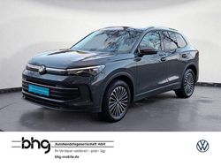 Grau Gebraucht 2024 VW Tiguan Life SUV | 31.360 € (Fairer Preis)