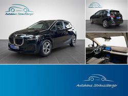 Schwarz Gebraucht 2024 BMW 230e Active Tourer Van / Kleinbus | 34.790 € (Fairer Preis)
