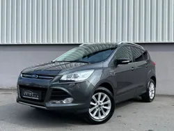 Grau Gebraucht 2016 Ford Kuga Titanium SUV | 10.900 € (Guter Preis)