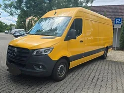 Gelb Gebraucht 2023 Mercedes Sprinter Van | 16.590 €