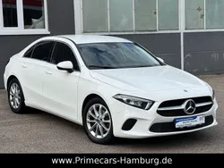 Weiß Gebraucht 2022 Mercedes A200 Limousine | 28.990 € (Etwas zu teuer)