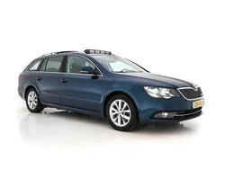 Blau Gebraucht 2014 Skoda Superb GreenLine Kombi | 6.945 € (Guter Preis)