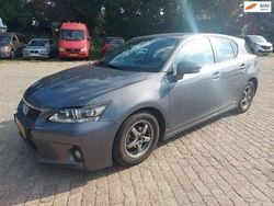 Grau Gebraucht 2013 Lexus CT200h Limousine | 6.600 € (Superpreis)