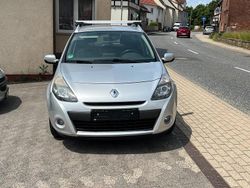 Silber Gebraucht 2010 Renault Clio GrandTour Kombi | 2.600 € (Guter Preis)