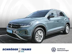 Blau Gebraucht 2022 VW T-Roc Life SUV | 19.780 € (Guter Preis)