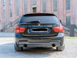 Schwarz Gebraucht 2009 BMW 335 Performance Kombi | 18.500 €