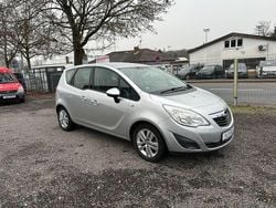 Silber Gebraucht 2010 Opel Meriva Edition Van / Kleinbus | 4.900 € (Etwas zu teuer)