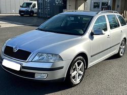 Schwarz Gebraucht 2008 Skoda Octavia Kombi | 2.950 € (Fairer Preis)