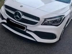 Weiß Gebraucht 2019 Mercedes CLA200 AMG Kombi | 16.800 €