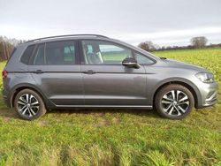 Grau Gebraucht 2020 VW Golf IQ Drive Van / Kleinbus | 19.800 € (Fairer Preis)
