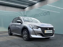 Silber Gebraucht 2021 Peugeot e-208 Active Kleinwagen | 16.390 € (Fairer Preis)