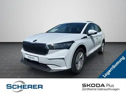 Moonweiß perleffekt (metallic) Gebraucht 2023 Skoda Enyaq iV Loft SUV | 23.680 € (Guter Preis)