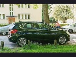 Gebraucht 2015 BMW 225 Active Tourer Luxury Line Van / Kleinbus | 15.000 € (Fairer Preis)