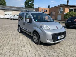 Silber Gebraucht 2016 Fiat Qubo Trekking Van / Kleinbus | 5.950 €