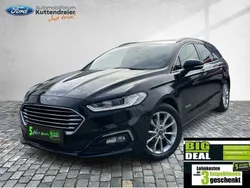 Iridiumschwarz metallic Gebraucht 2019 Ford Mondeo Kombi | 18.280 € (Guter Preis)