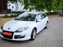 Weiß Gebraucht 2012 Renault Laguna III Kombi | 3.099 € (Teuer)