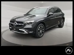 Grau metalliclack graphitgrau Gebraucht 2025 Mercedes GLC220 SUV | 59.790 €