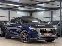 Blau Gebraucht 2018 Audi Q8 S-Line SUV | 55.890 € (Teuer)