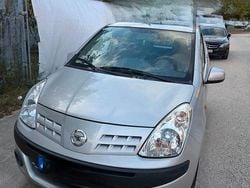 Silber Gebraucht 2010 Nissan Pixo Kleinwagen | 5.700 € (Teuer)