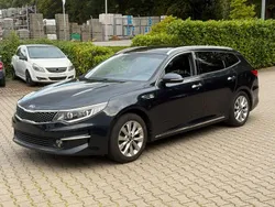Blau Gebraucht 2018 Kia Optima Kombi | 8.990 € (Guter Preis)