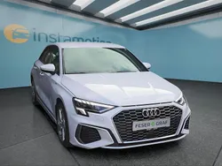 Weiß Gebraucht 2023 Audi A3 S-Line Limousine | 31.599 € (Fairer Preis)